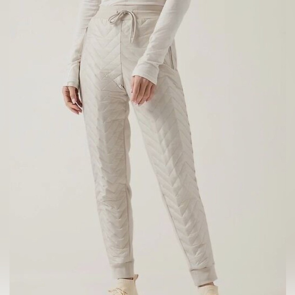 *Athleta Solstice Jogger Pants – Cream sz14